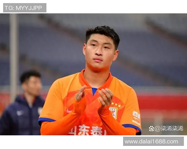 最近火热的足球球星是谁引发全球关注 他的新纪录让球迷疯狂点赞 最近火热的足球球星是谁引发全球关注 他的新纪录让球迷疯狂点赞