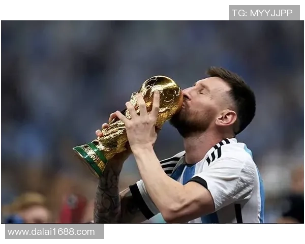 历史上最耀眼的足球巨星：从贝利到梅西的传奇征程与时代变迁